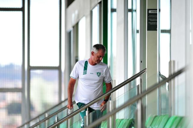 Fotos do jogo entre Amrica e Cruzeiro, pela semifinal do Mineiro