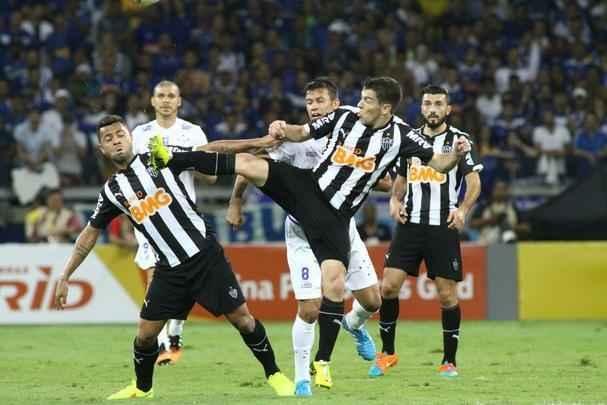 Imagens da deciso entre Cruzeiro e Atltico no Mineiro