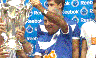 Atualmente, Marco Antnio  corretor de seguros da Caixa Econmica. Nos tempos de jogador, ele passou por So Paulo, Comercial-SP e Cruzeiro. 