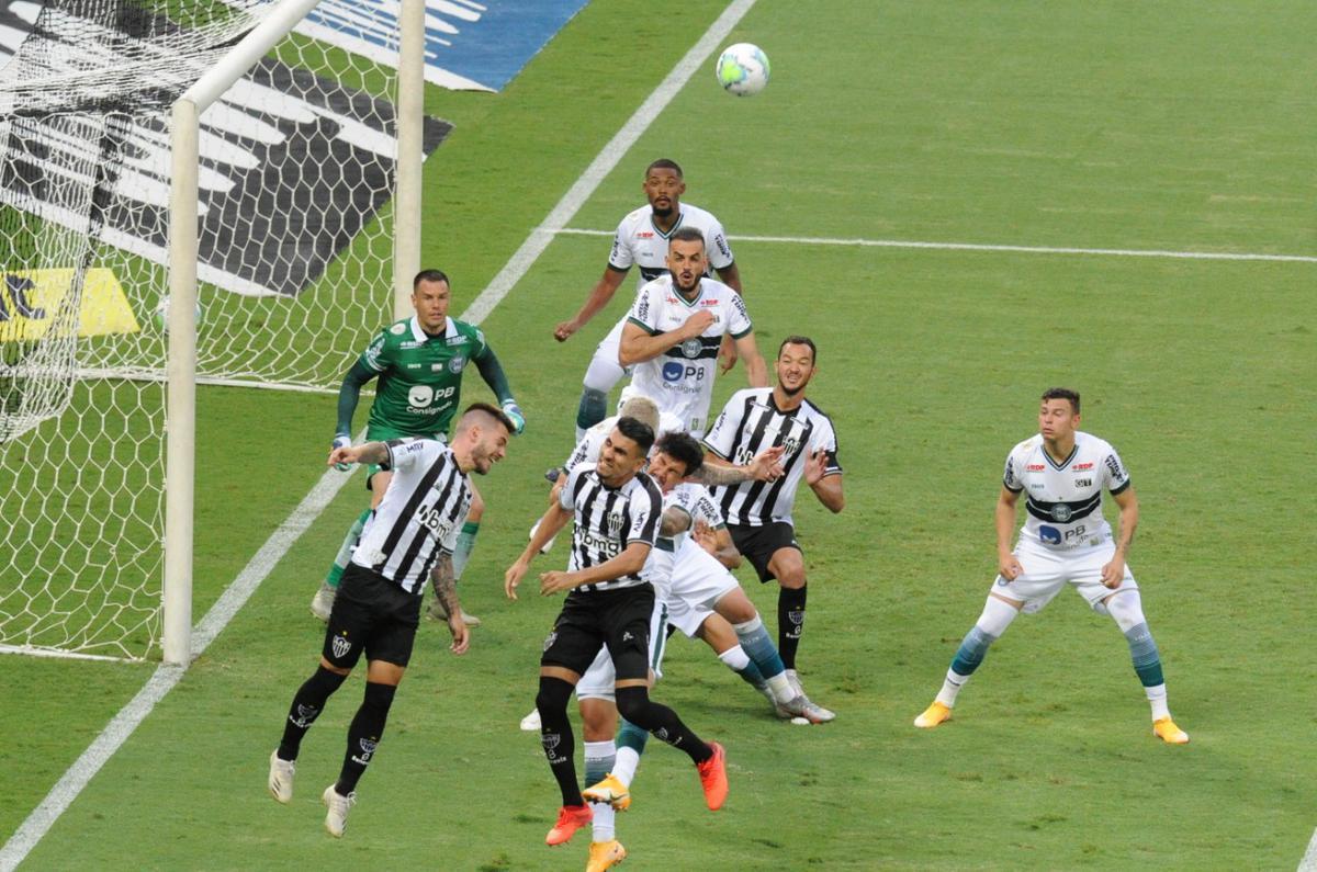 Imagens do jogo entre Atlético e Coritiba, pela 27ª rodada da Série A do Campeonato Brasileiro, no Mineirão