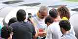 Tite comandou treino no Mineiro e, em seguida, concedeu entrevista coletiva