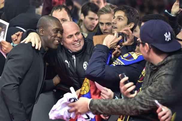 Confira as fotos dos bastidores e da cerimônia da Bola de Ouro