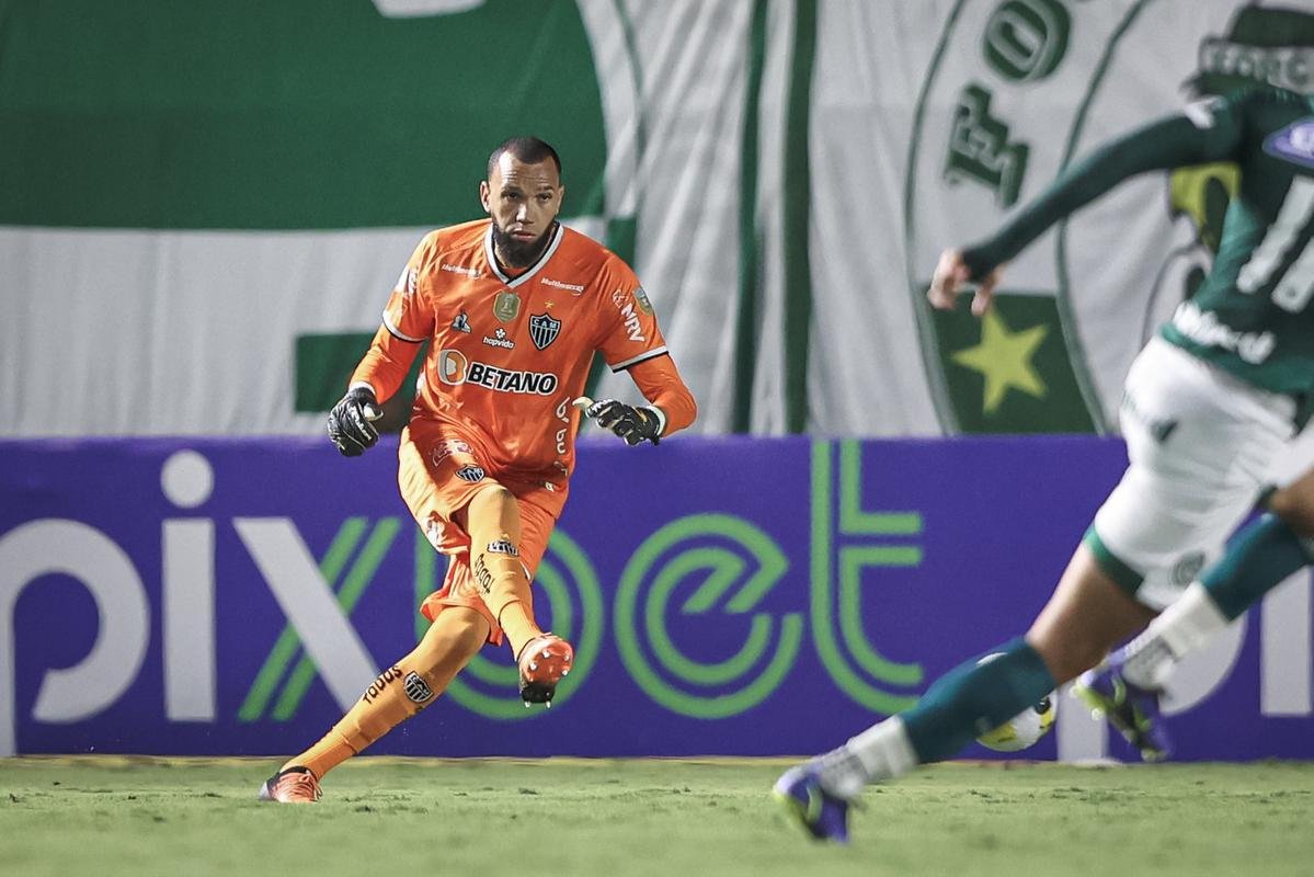 Fotos do jogo entre Gois e Atltico no Estdio da Serrinha, em Goinia, pela quarta rodada do Campeonato Brasileiro
