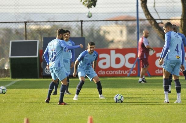 Imagens do treino do Cruzeiro desta quinta-feira, 12 de julho, na Toca da Raposa II
