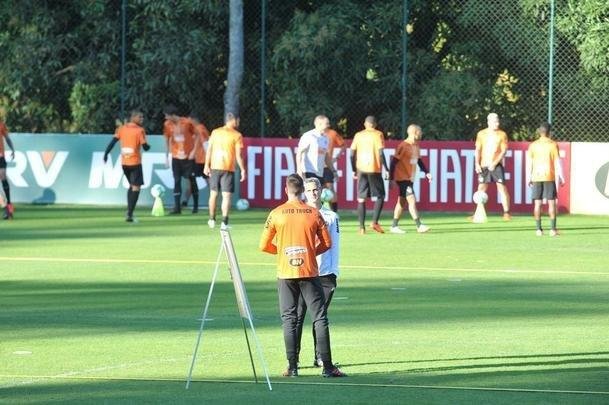 Atltico inicia preparao para o clssico