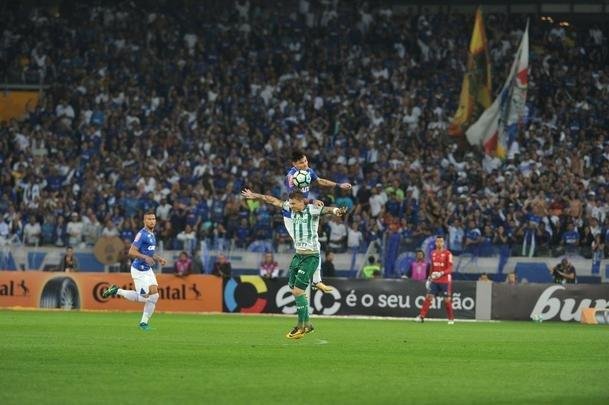 Imagens do jogo entre Cruzeiro e Palmeiras, pelas quartas de final da Copa do Brasil, no Mineiro