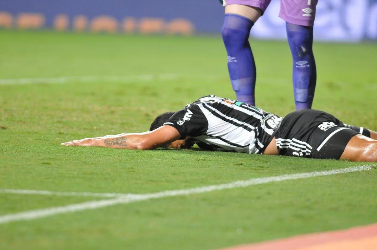 Fotos do jogo entre Atltico e Athletico-PR