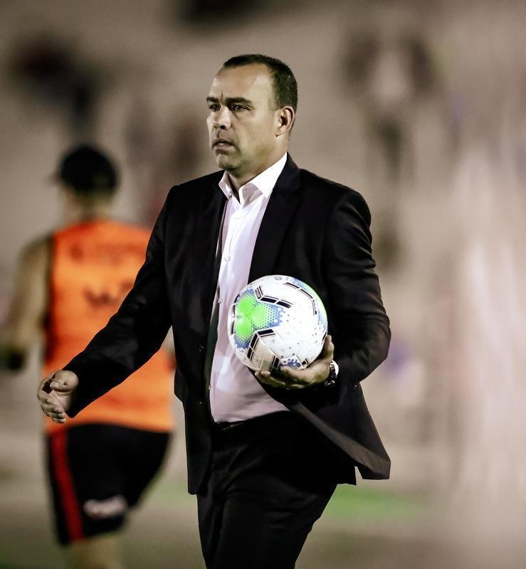 Atltico empatou com o Campinense e avanou na competio