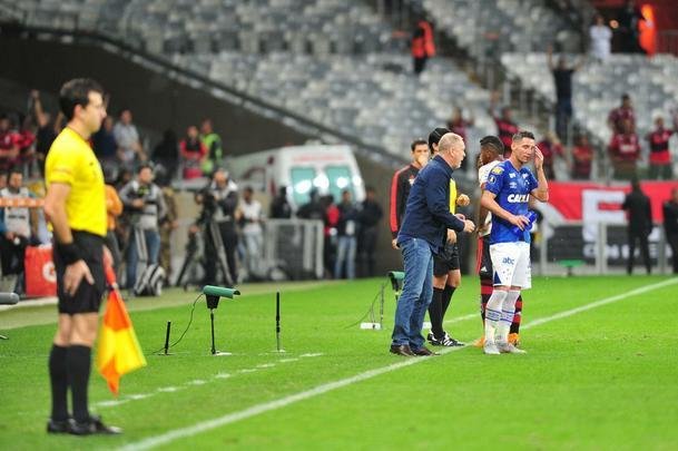 Fotos do primeiro tempo da partida entre Cruzeiro e Flamengo, no Mineiro, pela Copa Libertadores