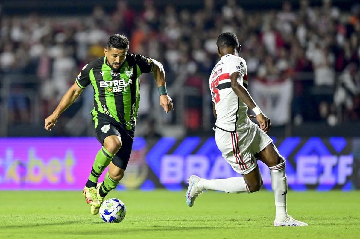 So Paulo e Amrica se enfrentaram neste sbado (22/4), no Morumbi, pela segunda rodada do Campeonato Brasileiro de 2023