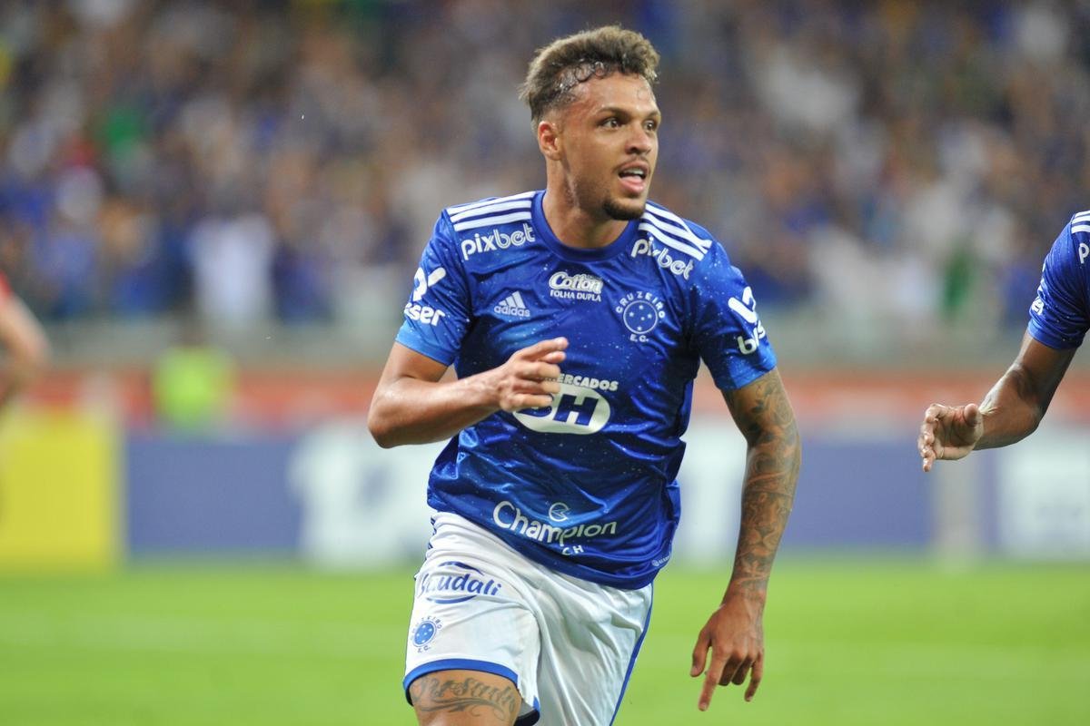 Fotos do jogo entre Cruzeiro e Pouso Alegre