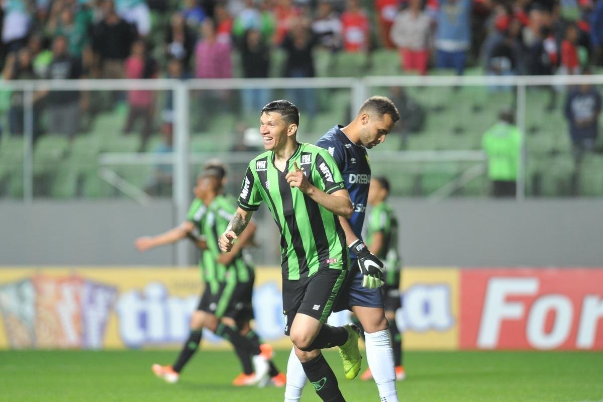 Fotos do jogo entre Amrica e Cuiab, no Independncia, pela 16 rodada da Srie B