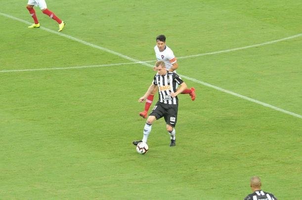 Fotos do duelo entre Atltico e Cerro Porteo, no Mineiro, pelo Grupo E da Copa Libertadores