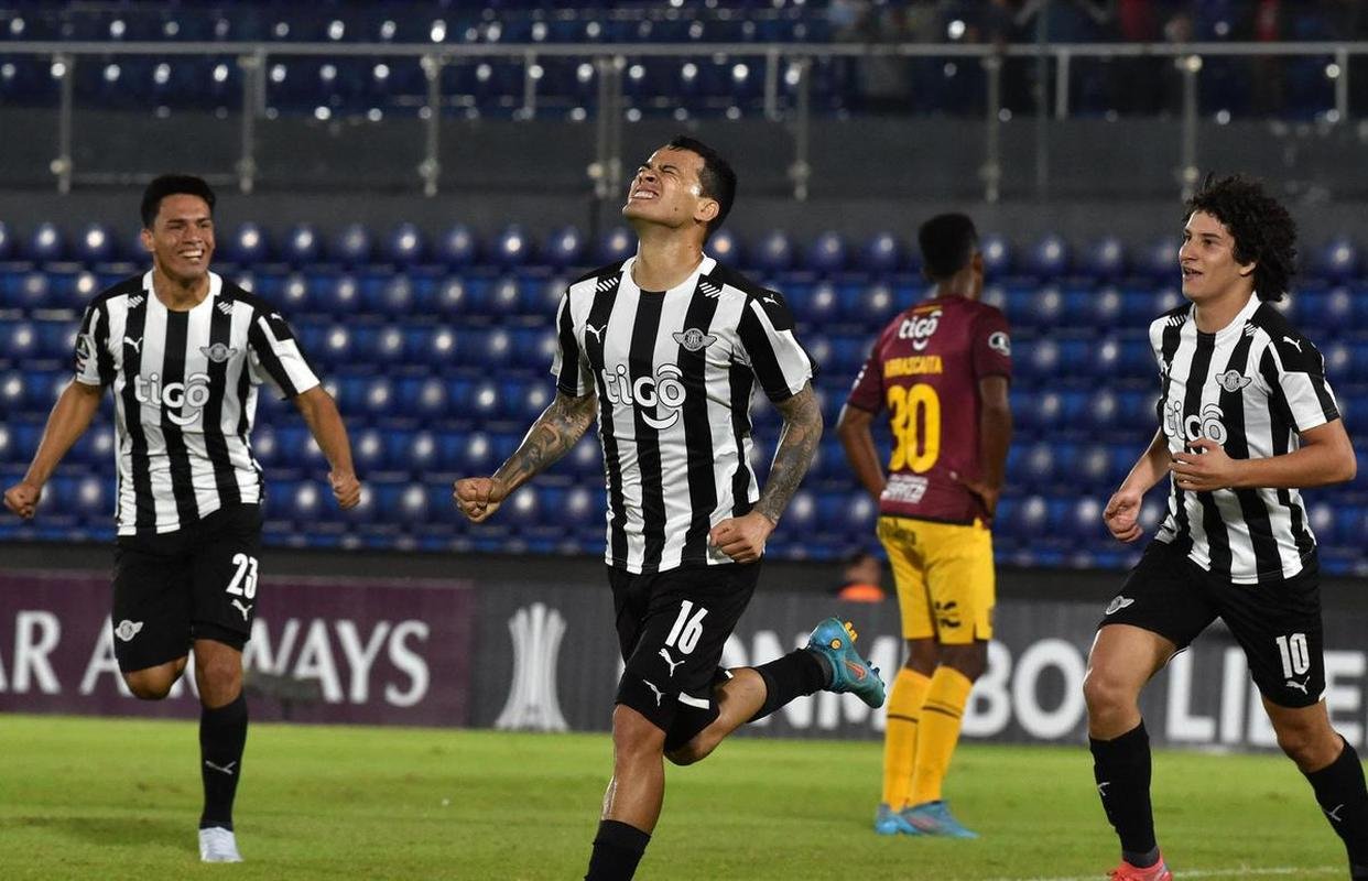 2019 - The Strongest (BOL) e Libertad (PAR) empataram por 1 a 1 na Bolvia. Na volta, goleada dos paraguaios por 5 a 1.