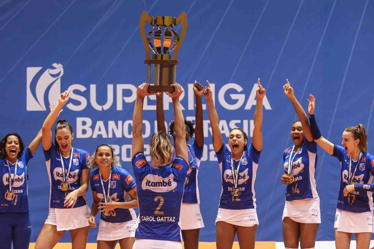 Festa do Minas com a conquista do tetra da Superliga Feminina e premiação dos melhores do torneio edição 2020/2021