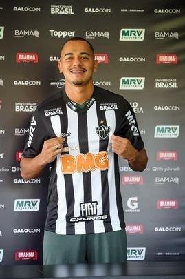 Papagaio - Contratado por empréstimo pelo Atlético junto ao Palmeiras, o jovem chegou ao clube machucado e como terceira opção do ataque. Com a boa fase de Ricardo Oliveira e Alerrandro, não teve muitas chances e deixou o clube rumo ao Goiás. Foram apenas sete partidas pelo Galo.