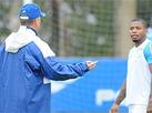 Aposta de Luxemburgo no Cruzeiro, Marinho tenta conquistar confiança de Mano Menezes