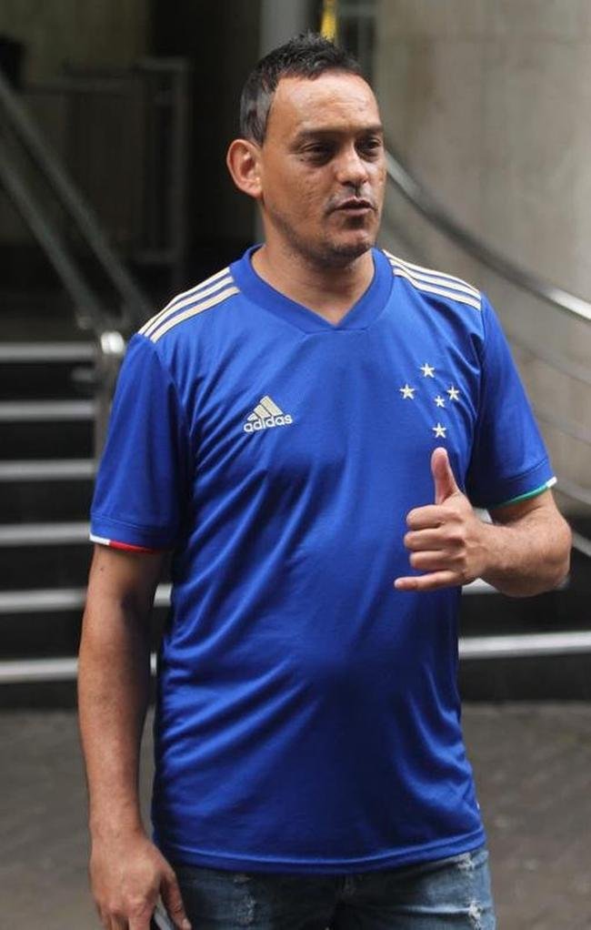 Na manh seguinte ao acesso do Cruzeiro, Belo Horizonte amanheceu 