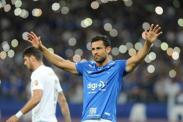 Fotos do jogos entre Cruzeiro e Deportivo Lara no Mineiro