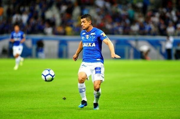 Fotos de Cruzeiro x Corinthians, nesta quarta-feira (4/7), em amistoso no Mineiro