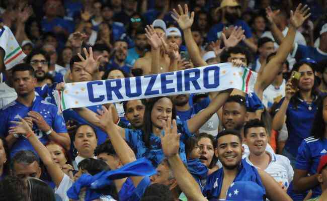 Cruzeiro and Chape measure