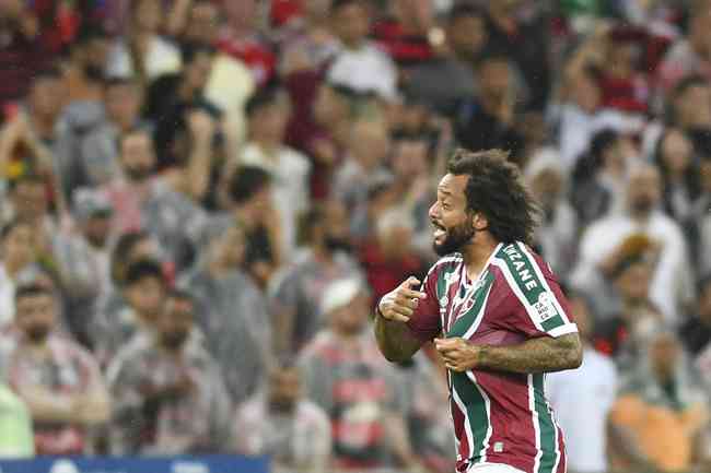 Grande contratao do Fluminense para 2023, Marcelo  dvida para o jogo; time est invicto com lateral 