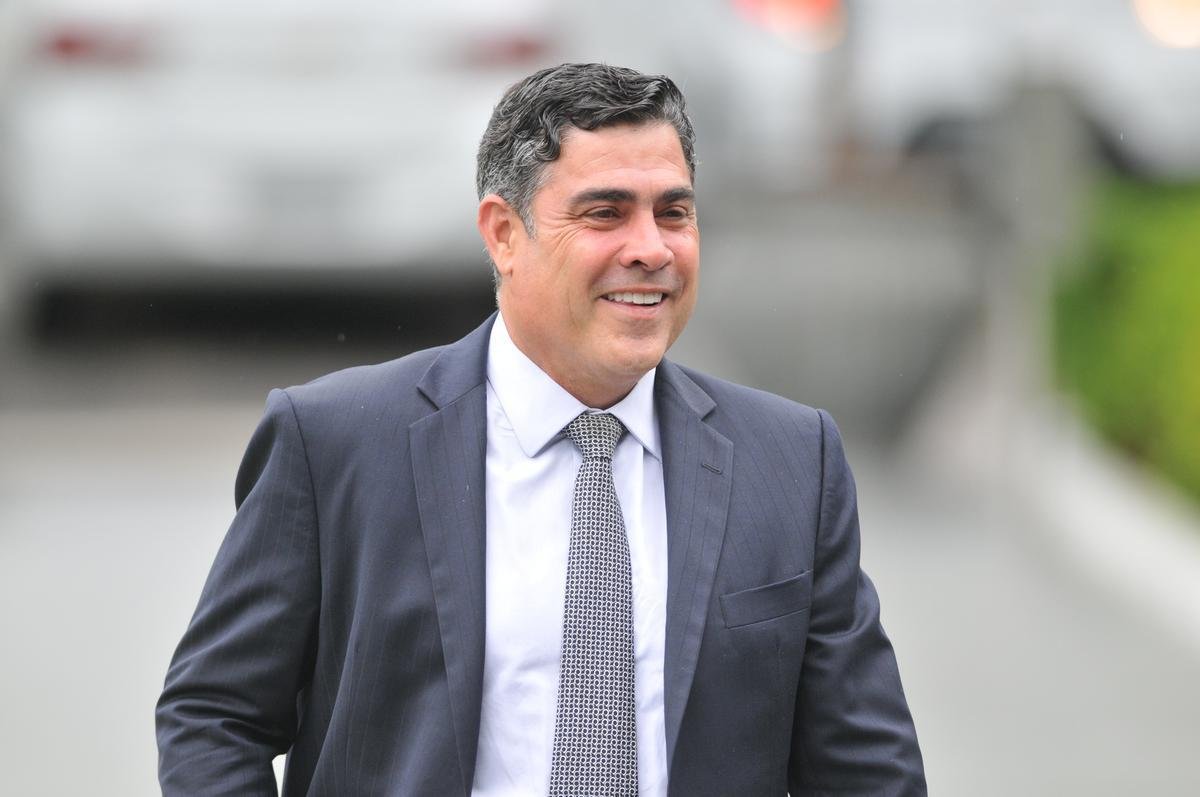 Atltico voltou ao trabalho nesta quinta-feira e apresentou Ricardo Oliveira; alm do atacante, presidente Sergio Sette Cmara e diretor de futebol Alexandre Gallo falaram com os jornalistas