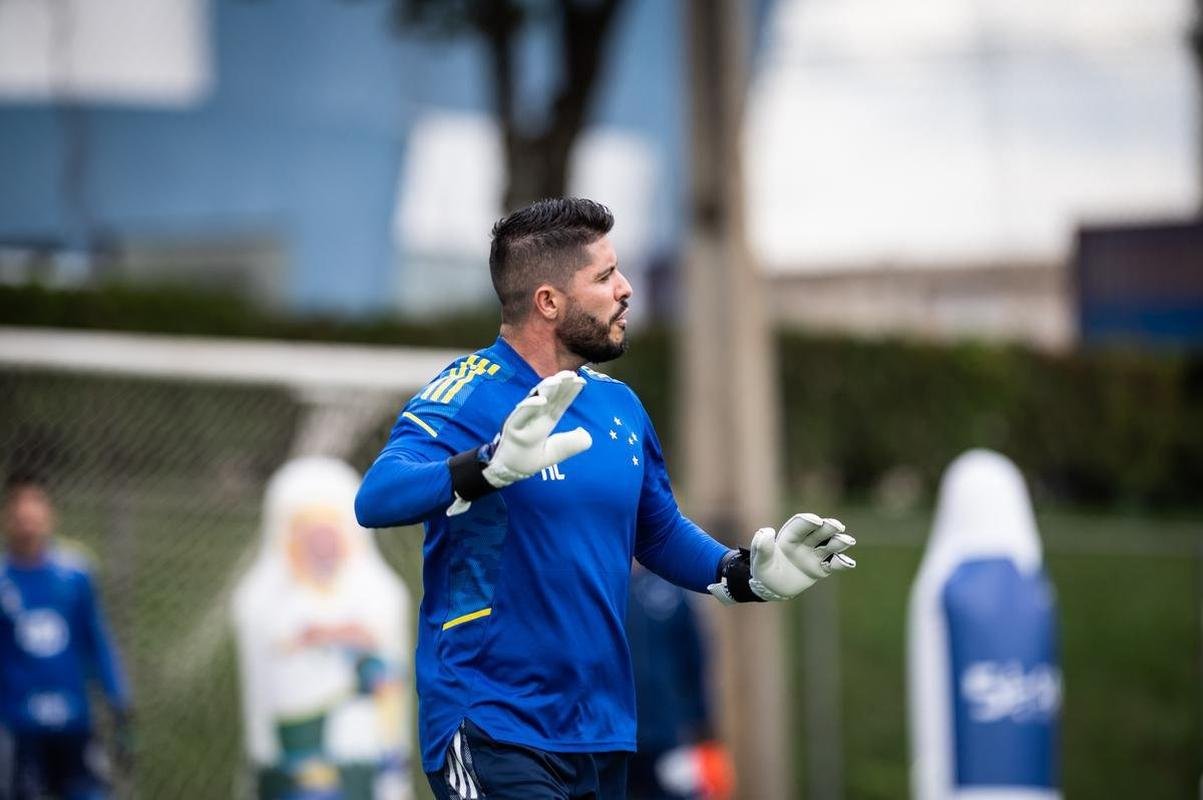 Fotos do treino do Cruzeiro desta tera-feira (26/10) na Toca II