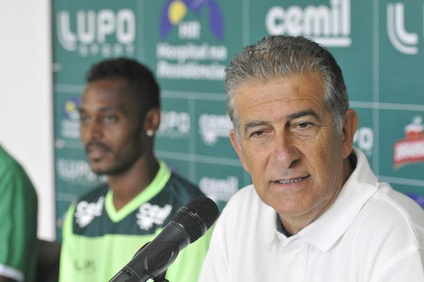 Marquinhos, de 28 anos,  o nono reforo do Amrica para temporada 2018