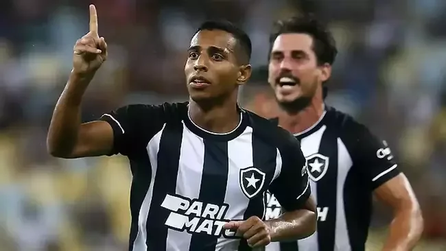 Botafogo - 6 jogos (4 vitrias, 1 empate e 1 derrota)
