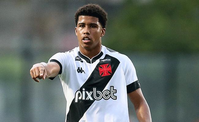 Andrey Santos é uma das promessas do futebol brasileiro