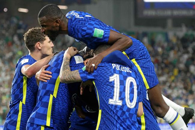 Lukaku abriu o placar para o Chelsea na final do Mundial diante do Palmeiras. Ele marcou de cabea.