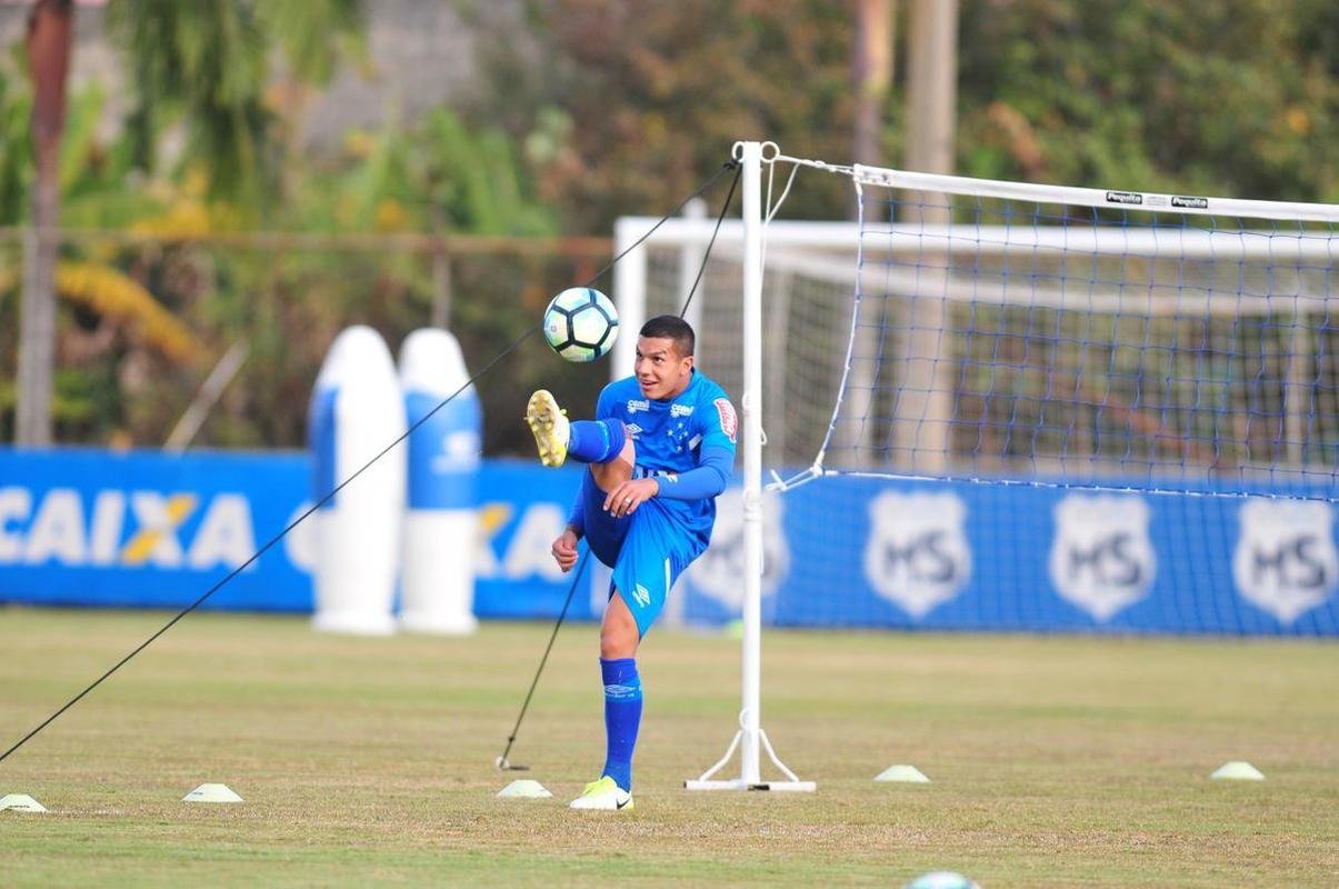 Lucas Romero pelo Cruzeiro na temporada 2017