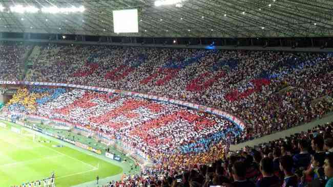 Antigo(a) CSA Steaua București camisas de futebol