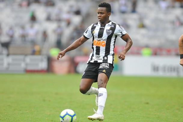 Fotos do jogo entre Atltico e Athletico-PR, no Mineiro