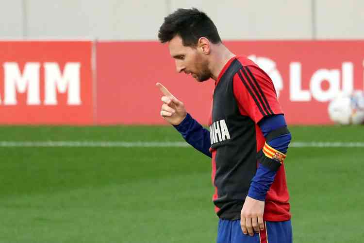 Messi faz homenagem para Maradona em goleada do Barcelona – ESPORTE NEWS