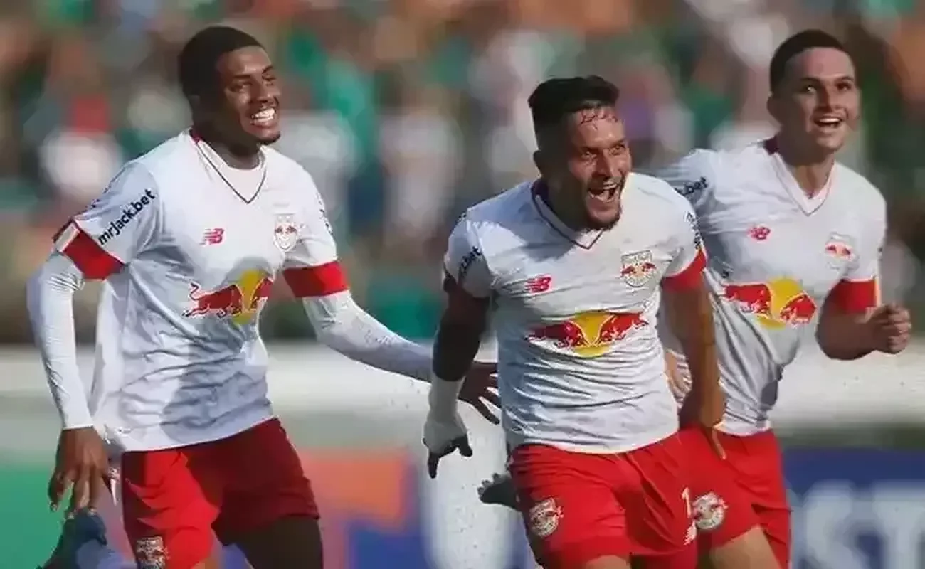 Bragantino - 11 jogos, sendo 4 sem levar gol