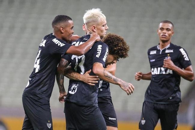 Veja imagens do empate entre Ferrovirio-CE e Atltico no Castelo