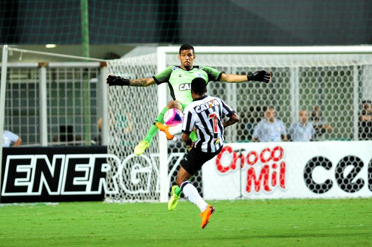 Fotos do segundo tempo do clssico entre Amrica e Atltico, no Independncia