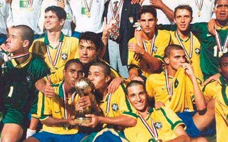 Veja onde estão os jogadores campeões mundiais sub-17 em 2003