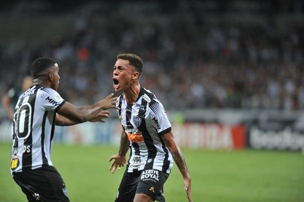 Bruninho ampliou para 2 a 0 e decretou a vitria do Atltico sobre o Gois