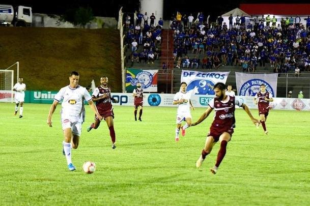 Cruzeiro buscou empate no fim da partida contra o Patrocinense 