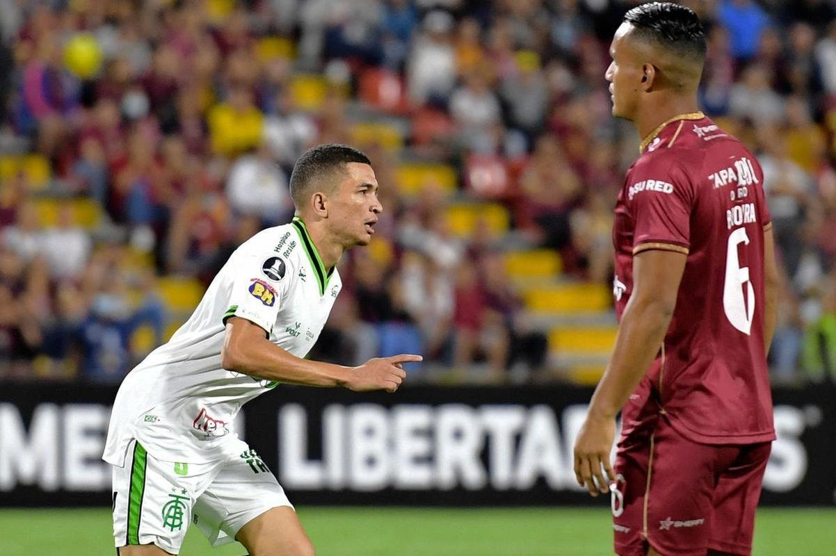 Amrica e Tolima se enfrentaram nesta quarta-feira (18), no Manuel Murillo Toro, em Ibagu, na Colmbia, pela quinta rodada do Grupo D da Copa Libertadores