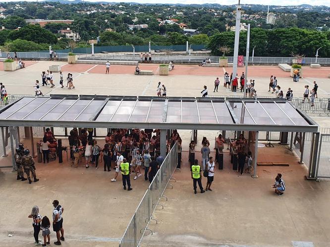 Chegada da torcida do Atlético ao Mineirão para a final da Copa do Brasil, contra o Athletico-PR