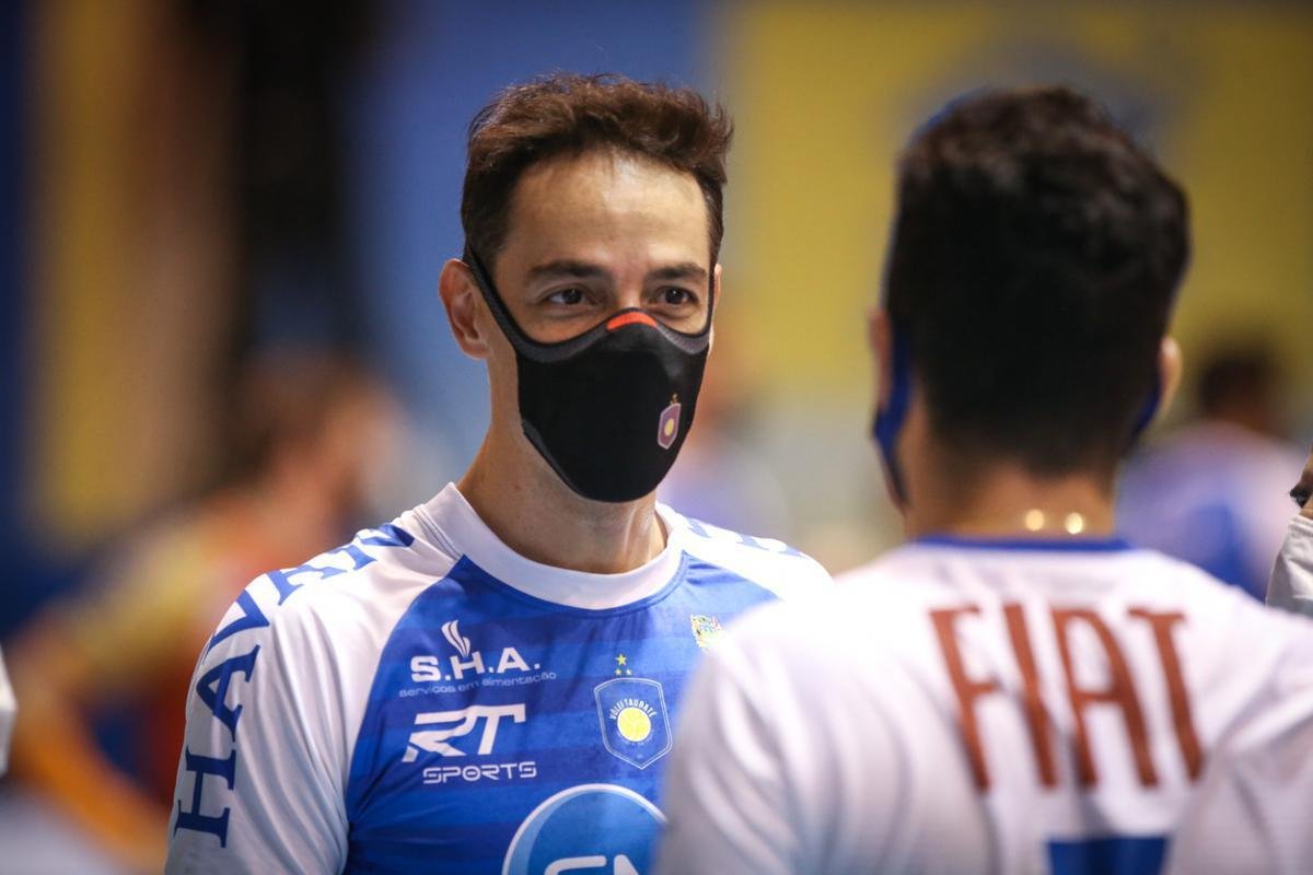 Taubat venceu o Minas por 3 a 2 no primeiro jogo da final da Superliga Masculina