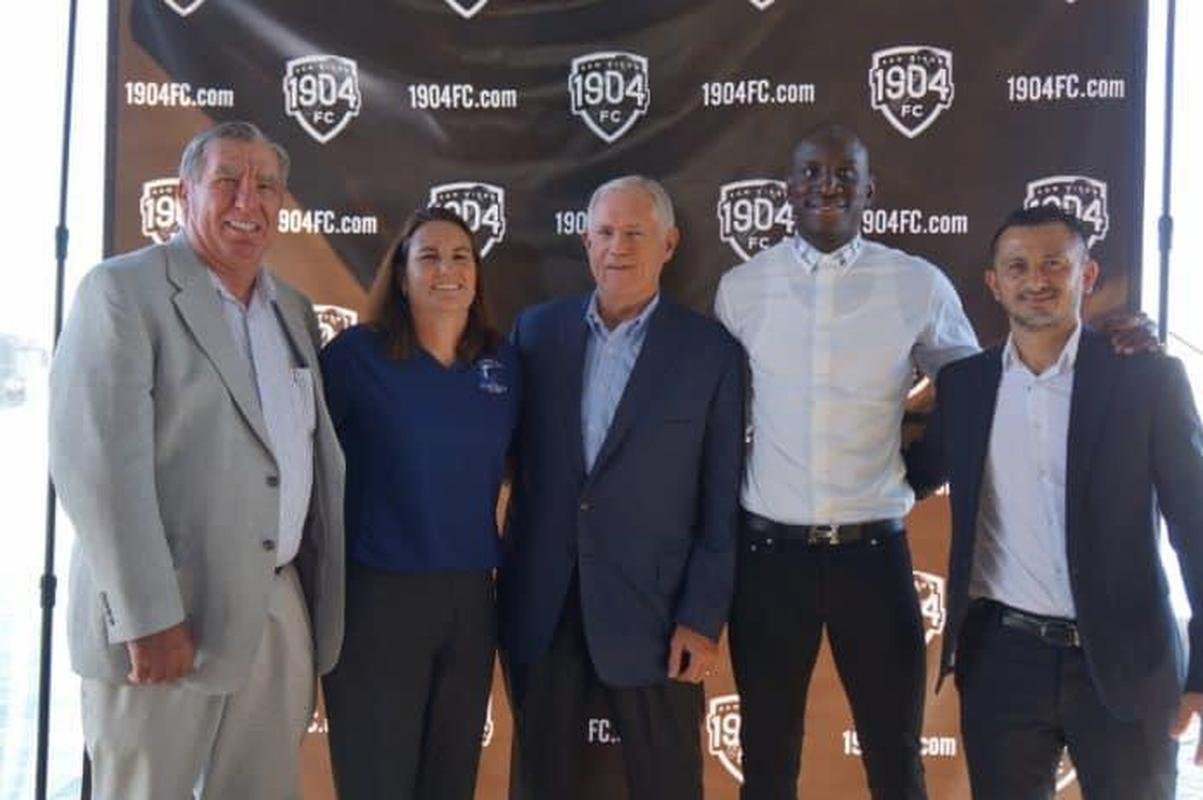 Demba Ba  um dos donos do San Diego, dos EUA