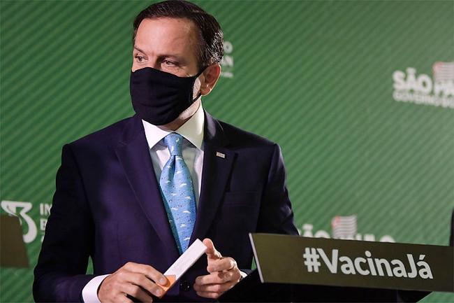 Governador João Doria liberou presença de 30% da capacidade de público nos estádios