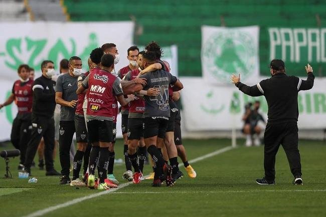 Juventude e Atltico se enfrentaram em Caxias do Sul, pela 15 rodada do Campeonato Brasileiro