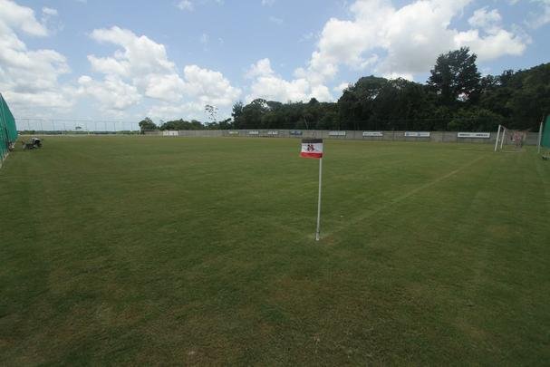 CT Ninho das Cobras j opera com um campo, o segundo segundo teve a drenagem finalizada e segue para os prximos passos da obra