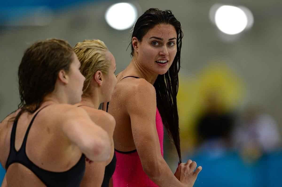 Veja fotos de Zsuzsanna Jakabos, hngara da natao